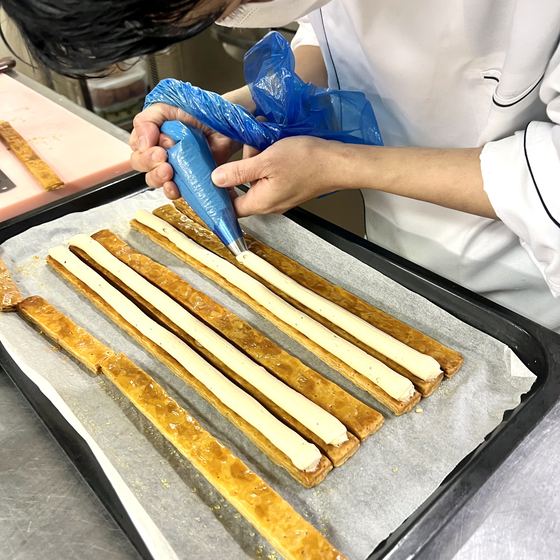 ホテル八木でこれまでに作られてきたスイーツ